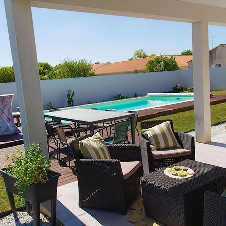 Villa Avec Piscine Chauffee Trois Chambres Saint-Sulpice-de-Royan Luaran gambar